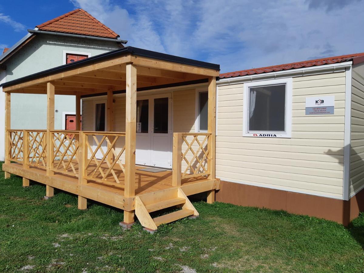Mobile Homes And Apartment - Terme Catez Чатеж-об-Саві Екстер'єр фото